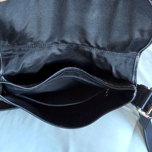 Coach ♣️Rare Limited Edition Vintage Signature Black Canvas Leather Trim Hobo - Picture 8 of 15